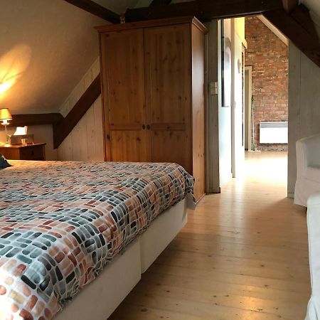 'T Wolvennest Bed and Breakfast Heuvelland Eksteriør billede