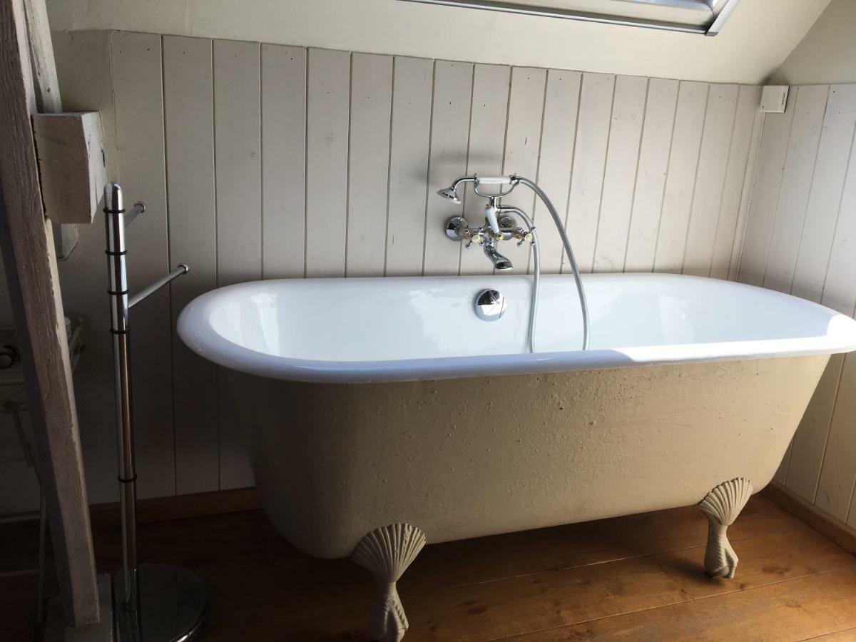 'T Wolvennest Bed and Breakfast Heuvelland Eksteriør billede
